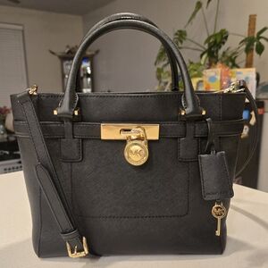 *SOLD* Michael Kors Medium Hamilton Traveler Satchel